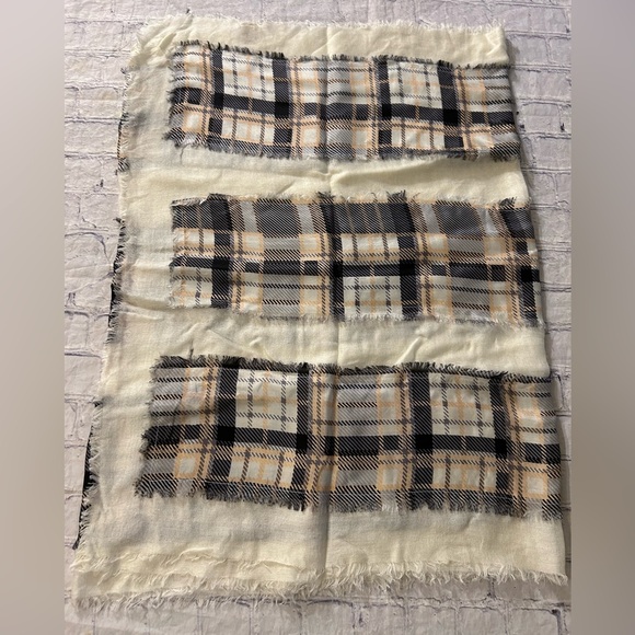 ROSE & ROSE BOHO CHIC CREAM/GREY/BLACK/PINK BLUSH PLAID OBLONG SCARF - Picture 8 of 8